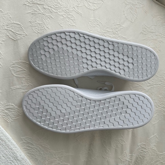 Adidas Advantage - Picture 9 of 9